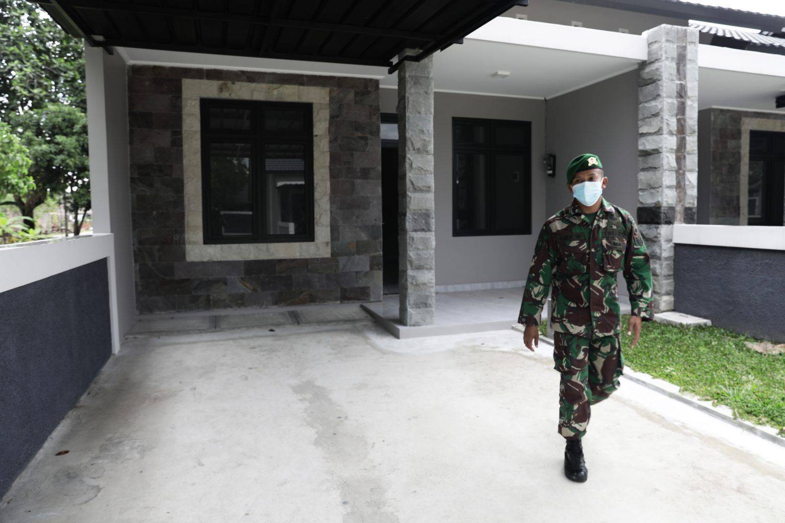 Renovasi Rumah Dinas Prajurit Yonif 403 Laman 4 Dari 5