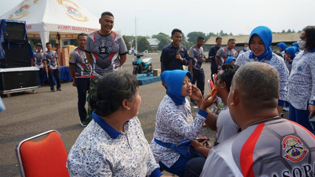 Keluarga Besar Prajurit Petarung Rayakan Hut Ke Yonif Marinir