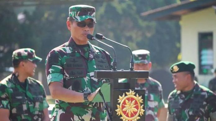 Asops Panglima TNI Gelar Periksa Kesiapan Operasi Satgas Pamtas Mobile