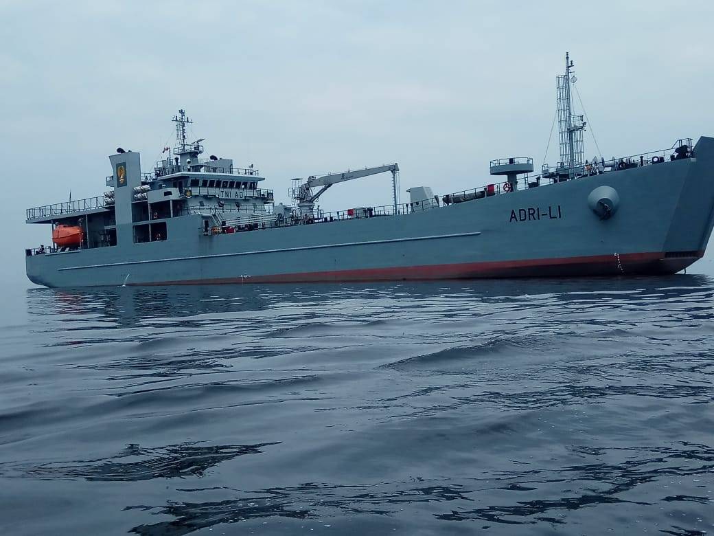 TNI AD Miliki Dua Kapal Baru Pengangkut Kendaraan Tempur