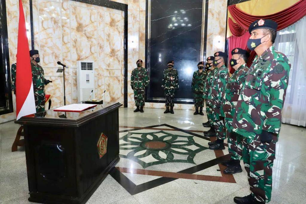 Panglima TNI Pimpin Penyerahan Jabatan Kasum dan Sertijab Asrenum
