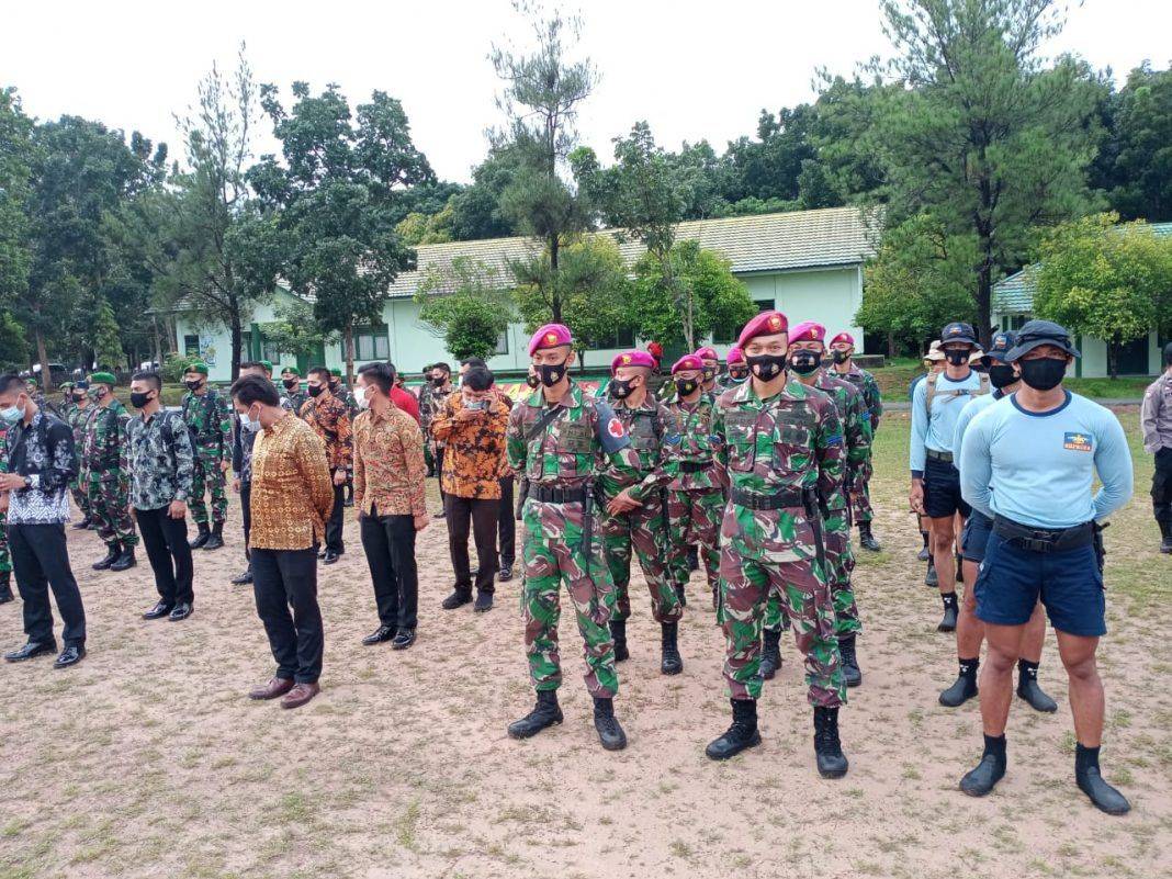 TNI AL Terjunkan Tim Gabungan SAR di Kalimantan Selatan