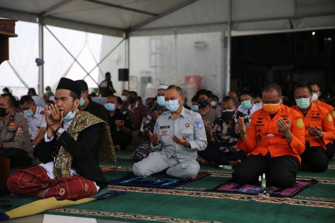 TNI AL Gelar Doa Bersama untuk Korban Bencana