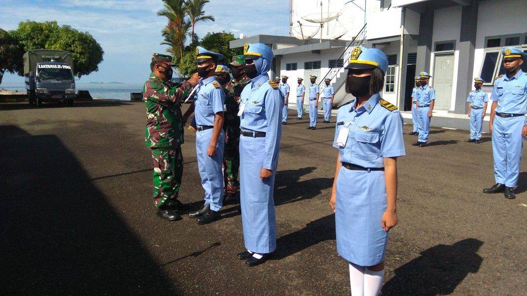 TNI AL Beri Pembekalan Bela Negara di Sekolah Tinggi Perikanan Sibolga