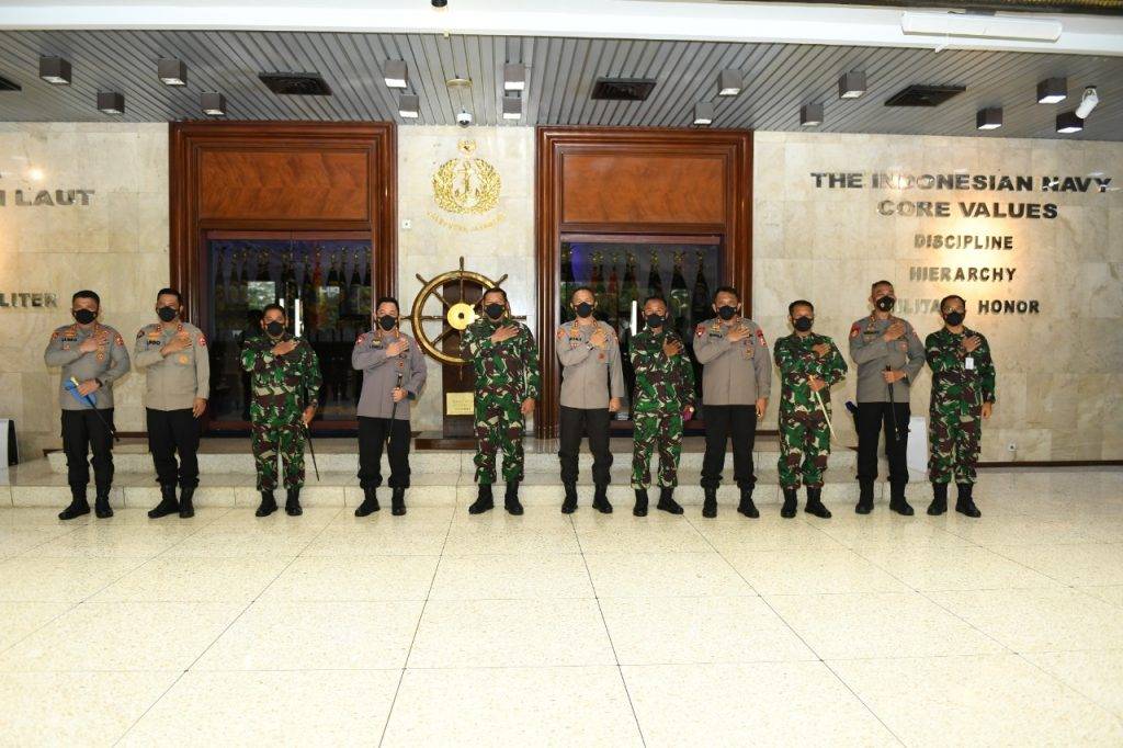 TNI AL dan Polri Berkomitmen Untuk Bersinergi di Berbagai Operasi