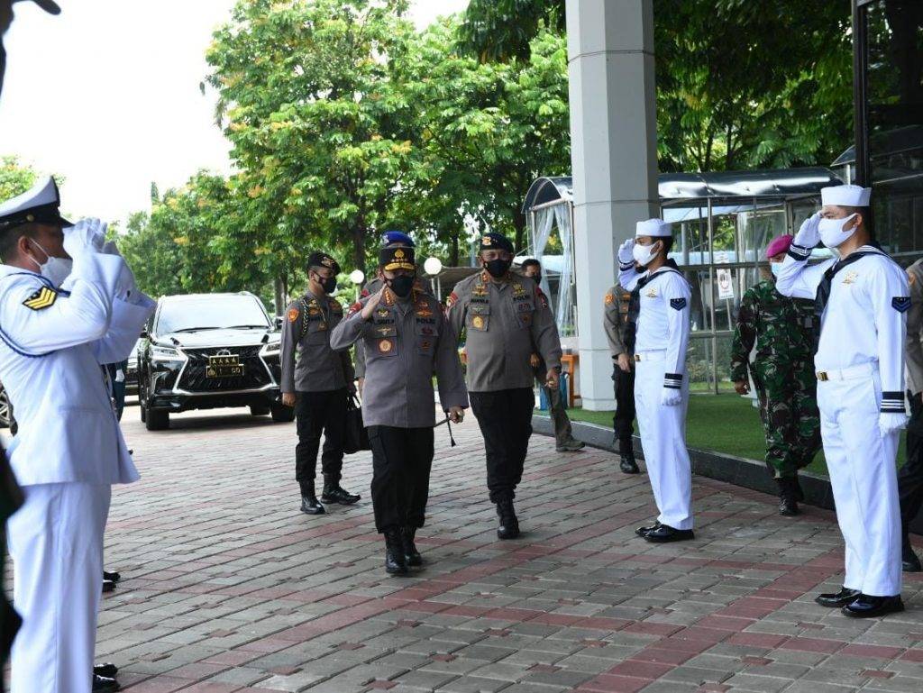 TNI AL dan Polri Berkomitmen Untuk Bersinergi di Berbagai Operasi