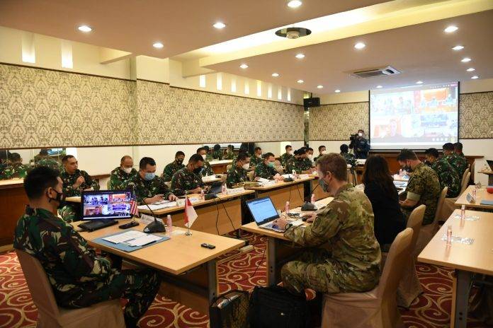 Doa Bersama untuk Keselamatan KRI Nanggala-402 Pada Acara Staff Talks TNI AL dan US Navy