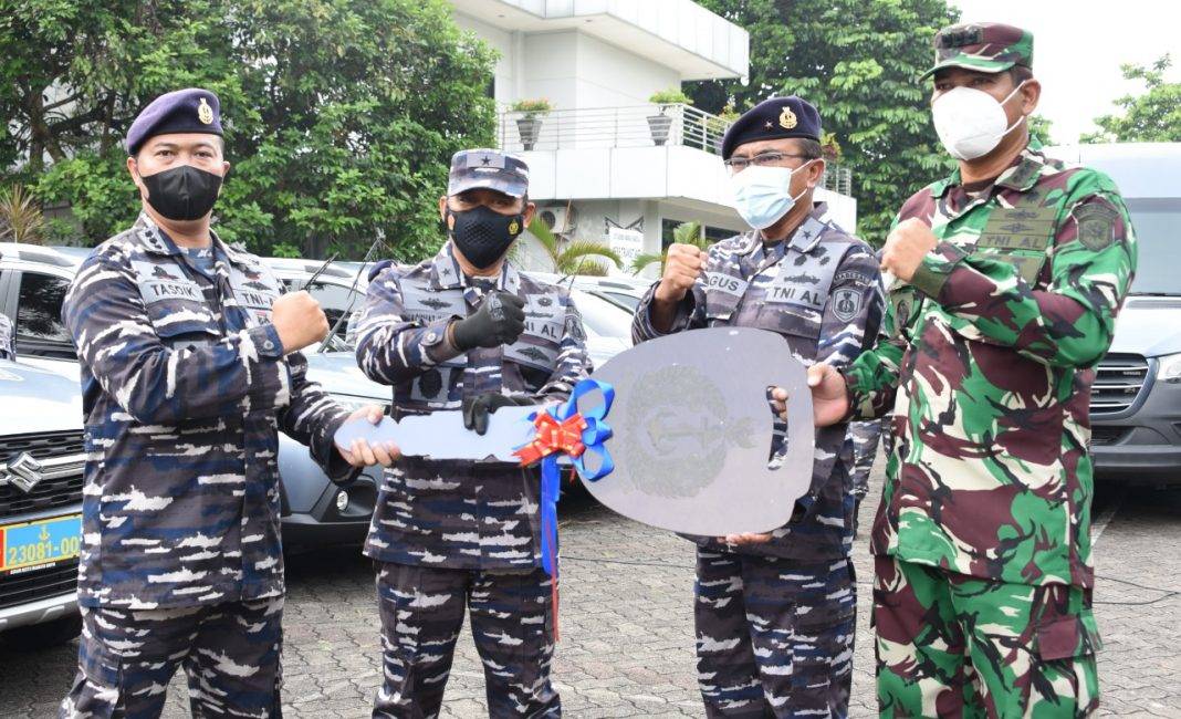 Mabes TNI AL Serahkan 39 unit Kendaraan Dinas