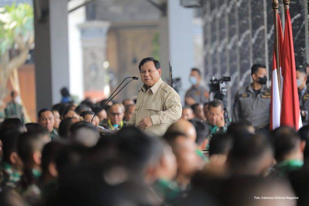 Menhan Prabowo Tegaskan Pentingnya Kerja Sama Jajaran TNI AD