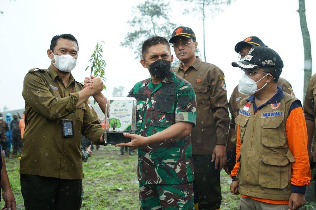 Pangdivif 2 Kostrad Dukung Program Aksi Indonesia Hijau