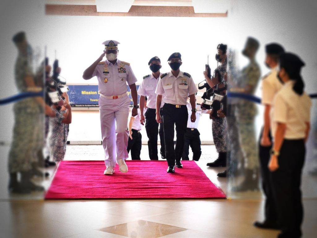 KSAL Kunjungi Republic of Singapore Navy