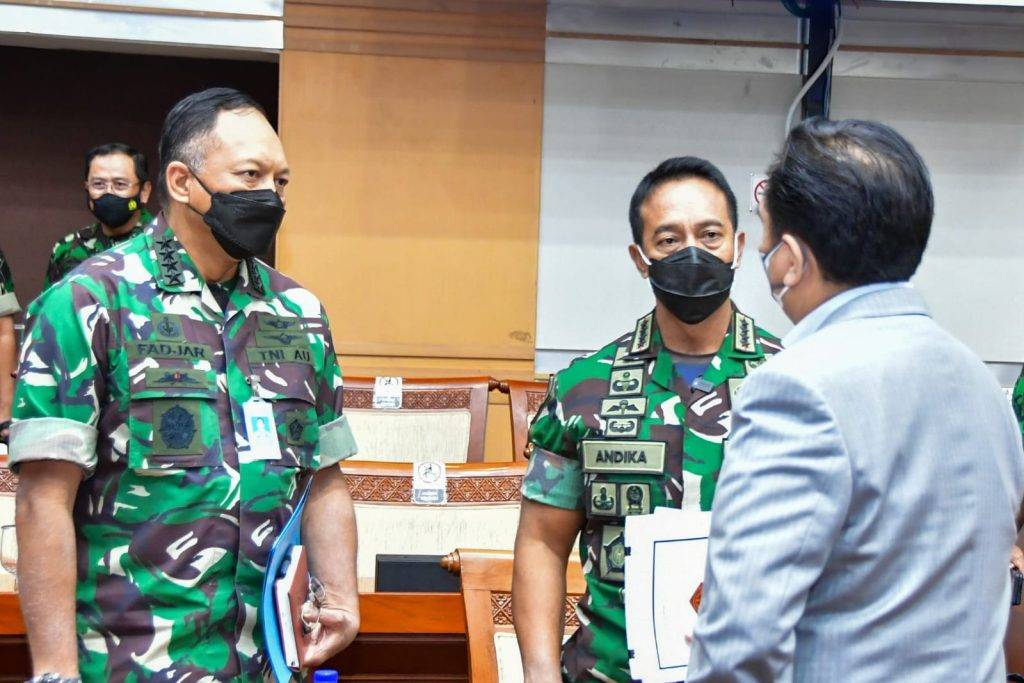 Dampingi Panglima TNI, KSAU Raker dengan Komisi I Bahas Revisi RKA-K/L