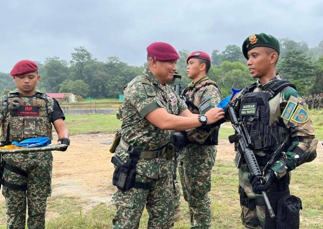 Komandan Batalyon Infanteri (Yonif) Para Raider 432/WSJ Kostrad Mayor Inf Tinton Amin Putra