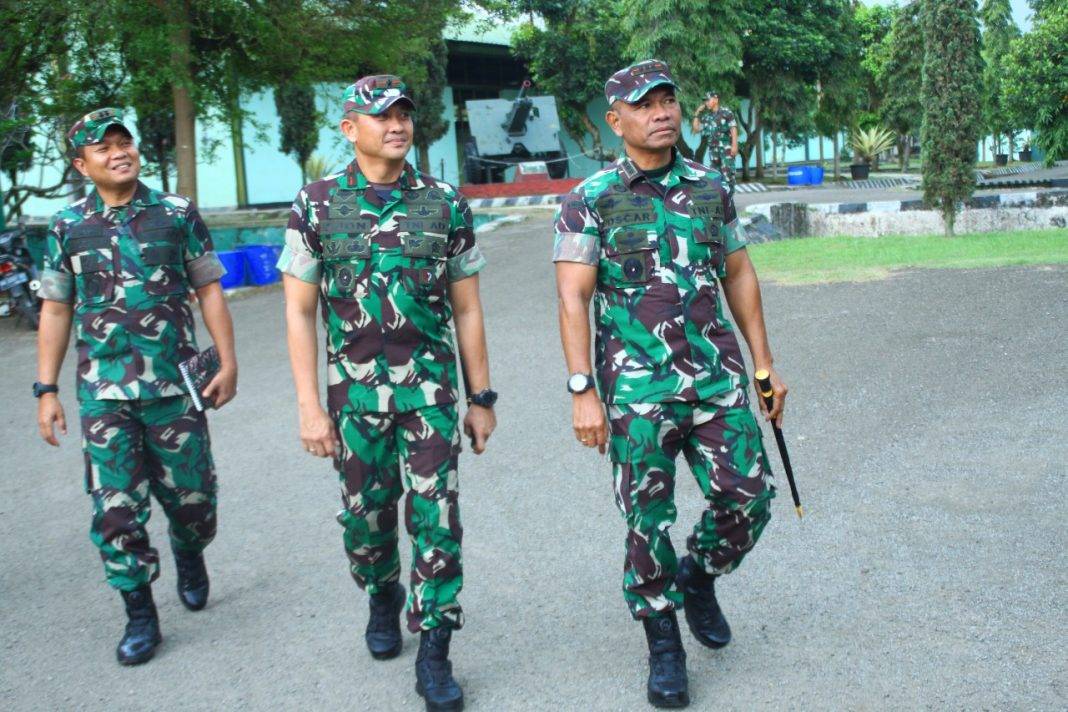 Komandan Resimen Taruna Akmil Lakukan Kunjungan Kerja ke Pusdikpal Kodiklatad