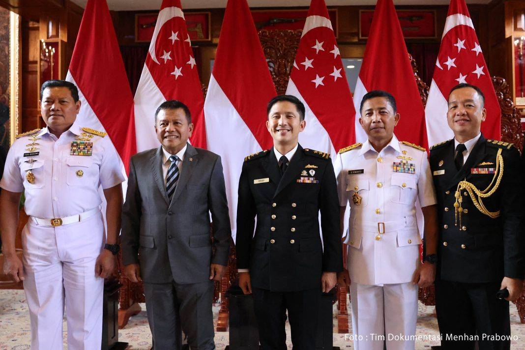 Wamenhan Terima Kunjungan Kehormatan Kepala Staf Angkatan Laut Singapura