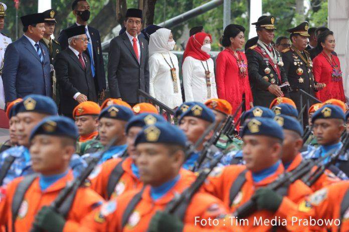 Menhan Prabowo Hadiri Upacara Peringatan HUT Ke-77 TNI Di Istana ...