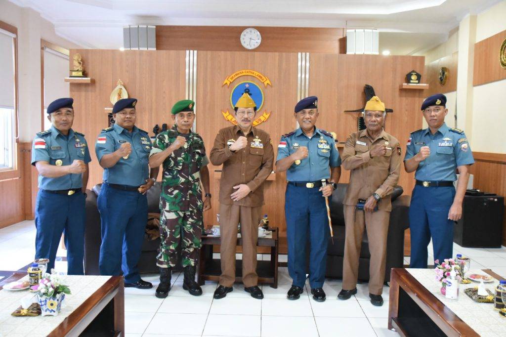 Danlantamal VII Terima Audiensi Kepala Departemen Umum Legiun Veteran RI