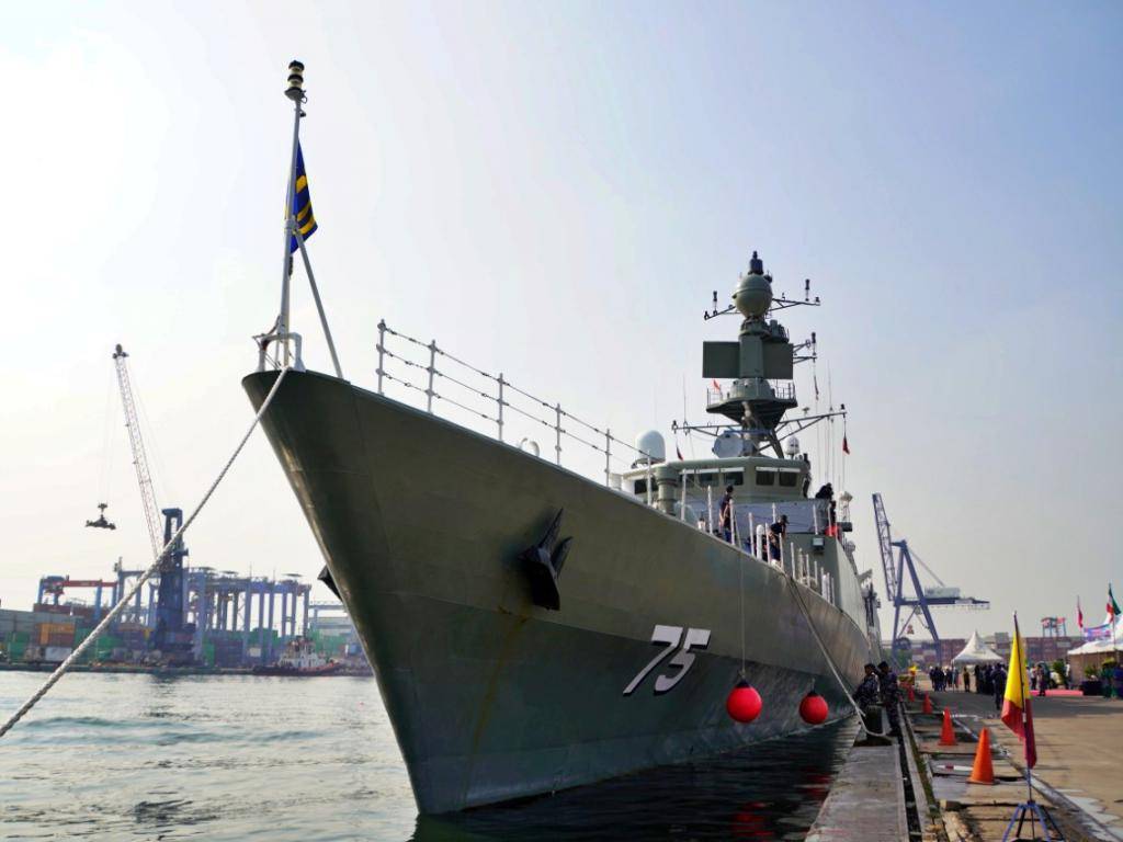 Lantamal III Sambut Dua Kapal Perang Iran di Pelabuhan Tanjung Priok