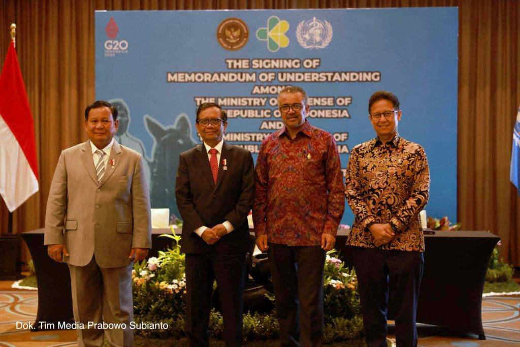 Menhan Prabowo Menandatangani MoU antara Pemerintah Indonesia dan World Health Organization (WHO)