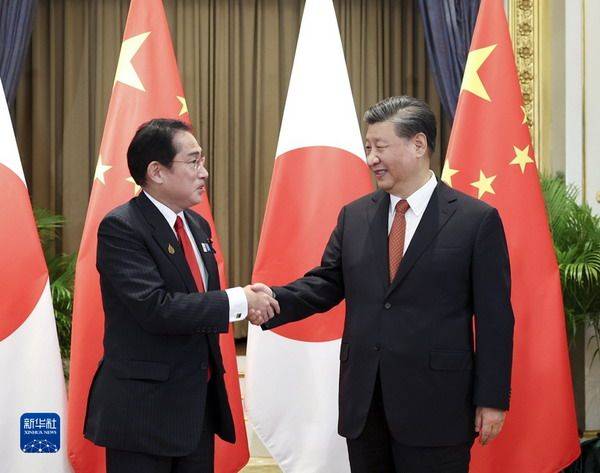 Jepang dan Cina Pererat Hubungan Bilateral