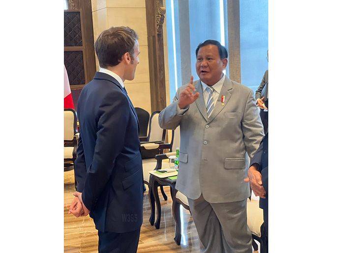Pertemuan Menhan Prabowo dengan Presiden Prancis Emmanuel Macron
