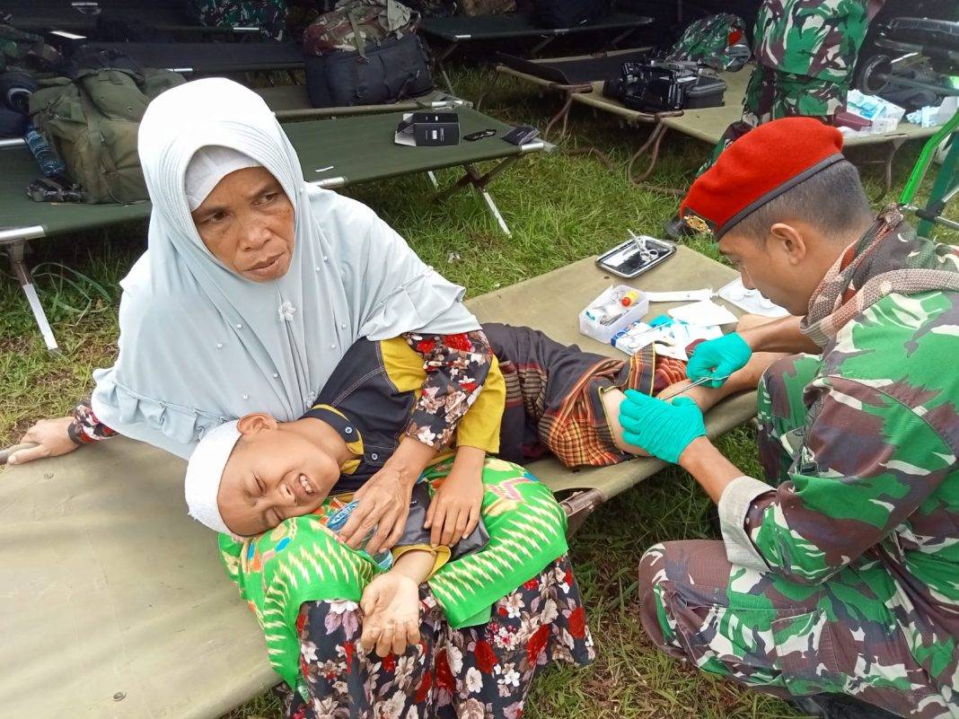 Ratusan Prajurit Kopassus Diterjunkan Bantu Penanganan Gempa Cianjur