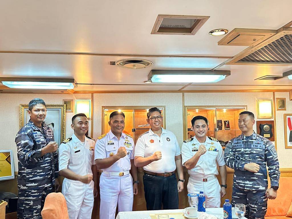 TNI AL bersama Angkatan Laut Brunei Darussalam Gelar Latma Helang Laut
