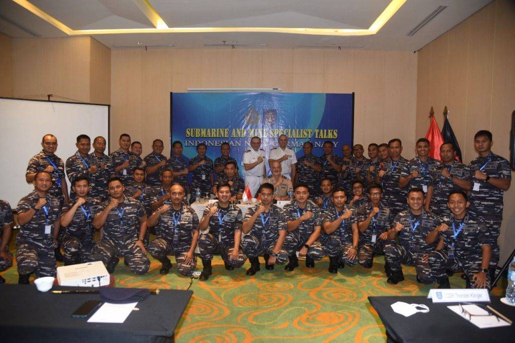 TNI AL bersama Angkatan Laut Jerman Bahas Strategi Kapal Selam dan Peperangan Ranjau