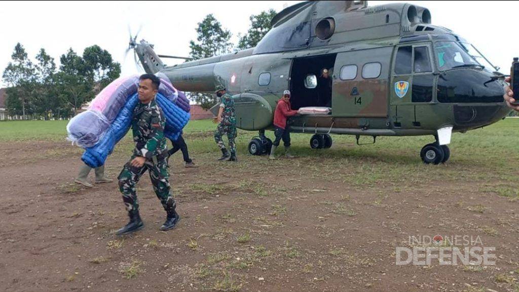 TNI AU Kerahkan Helikopter untuk Percepat Distribusi Bantuan Logistik Korban Gempa Cianjur