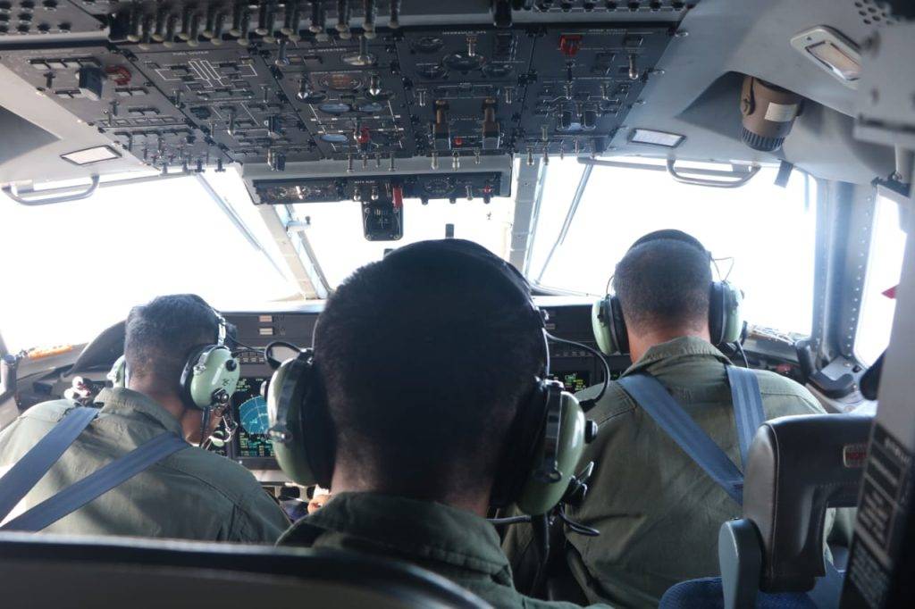 TNI AU Kirim Pesawat CN-295 Bantu Pencarian Helikopter BO-105 Polri