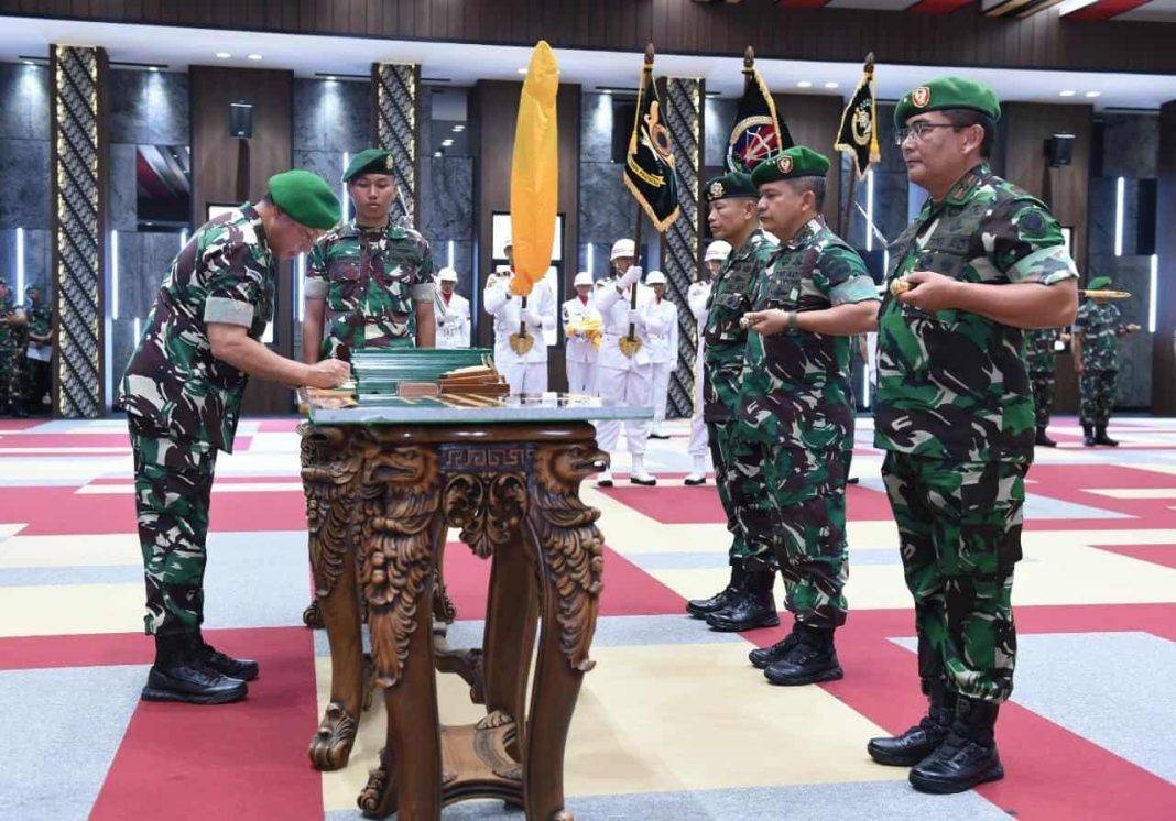 Wakil KSAD Pimpin Peresmian Satuan Baru, Pembekuan dan Alih Kodal Satuan TNI AD