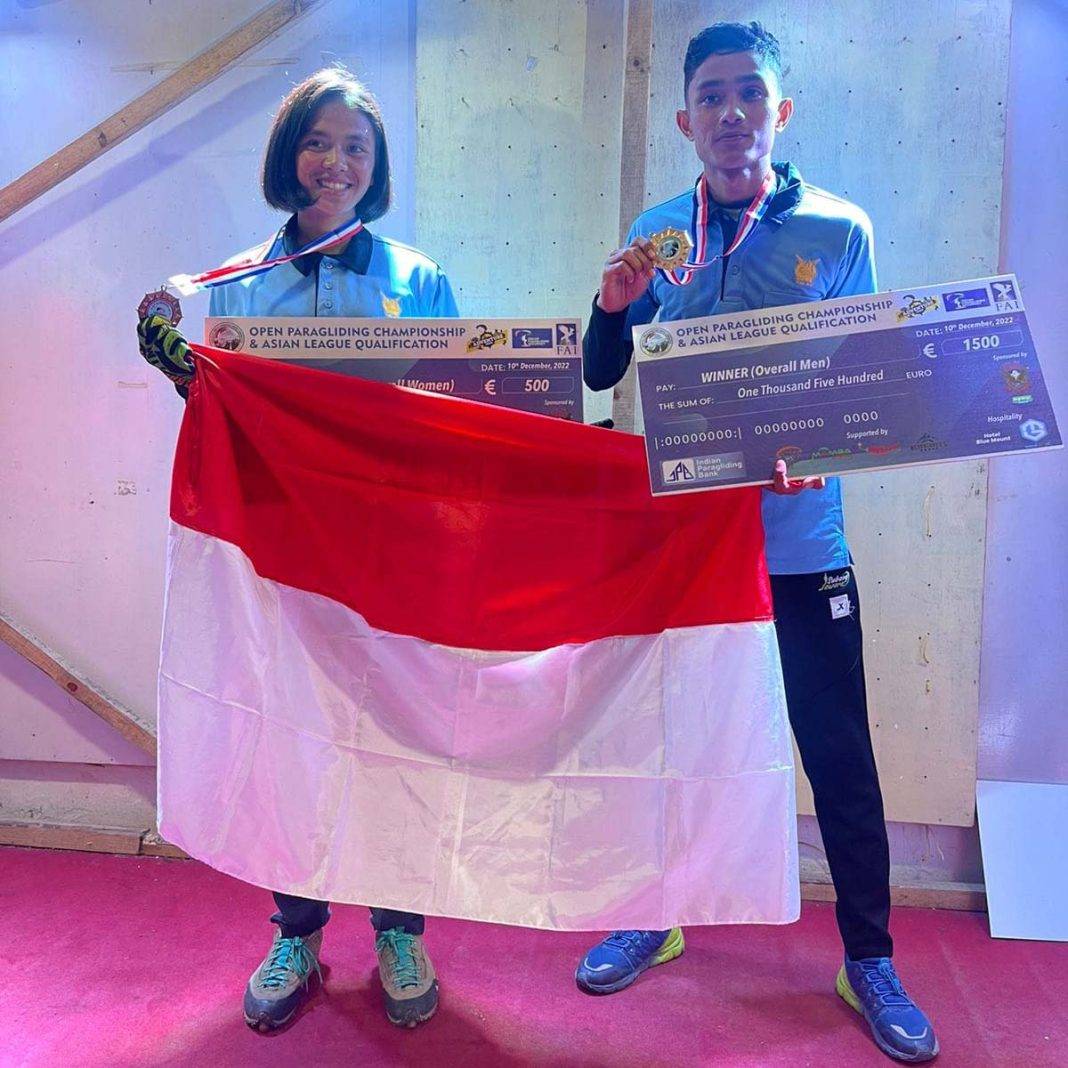 Atlet Paralayang TNI AU Sabet Gelar Juara Pertama pada Kejuaraan Paralayang Dunia
