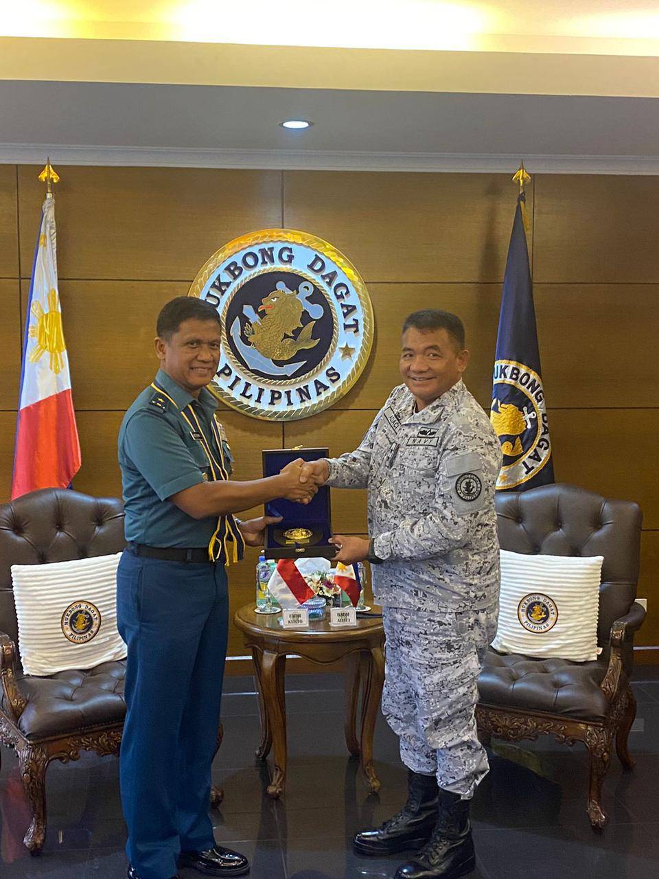 TNI AL dan Angkatan Laut Filipina Perkuat Kerja Sama Keamanan Maritim