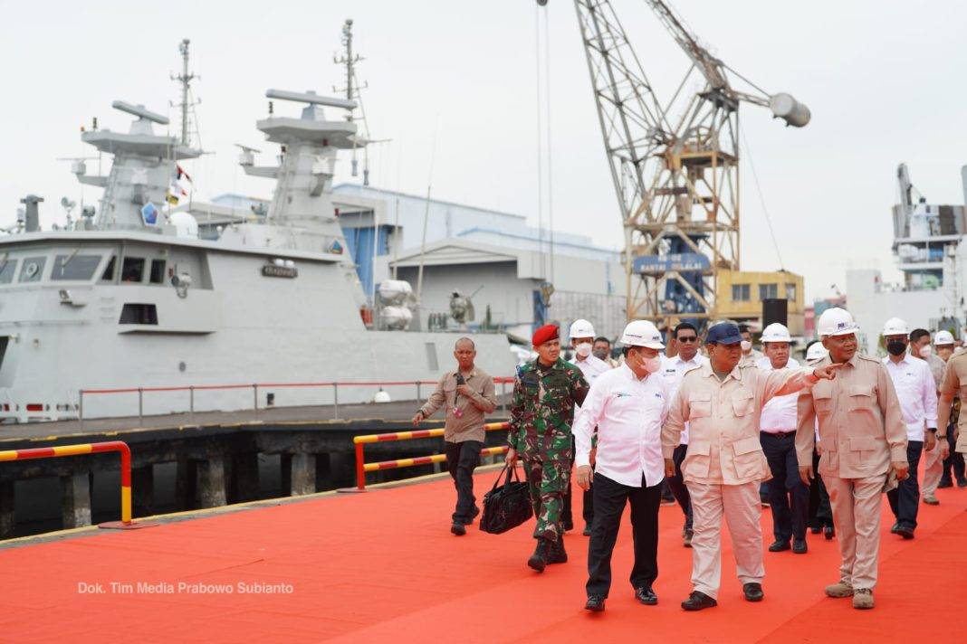 Inspeksi PT PAL, Prabowo Mengucapkan Terima Kasih pada Para Pekerja