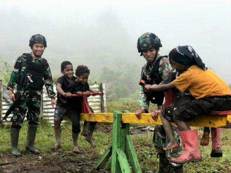 Kostrad Bangun Taman Cakra Jawara untuk Anak-anak Distrik Yigi