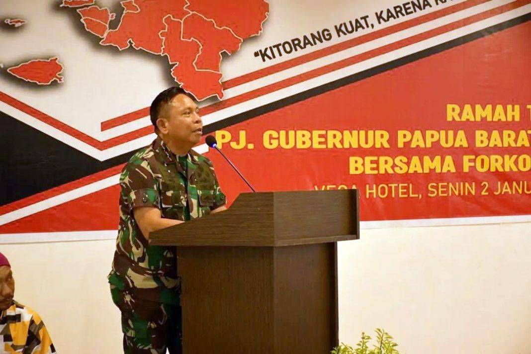 Pangkoarmada IIl Laksamana Muda TNI Irvansyah