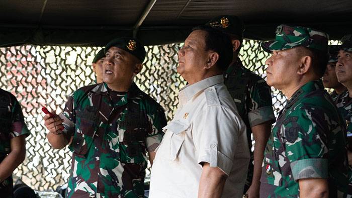 Dudung Abdurachman Dan Prabowo - Indonesiadefense.com | Informasi ...