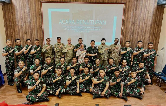 Personel TNI AU
