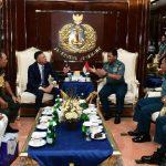 Muhammad Ali bersama Dato’ Syed Mohamad Hasrin Aidid bin Tengku Hussin