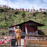 bendera Merah Putih raksasa