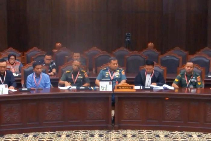 uji materi usia pensiun TNI