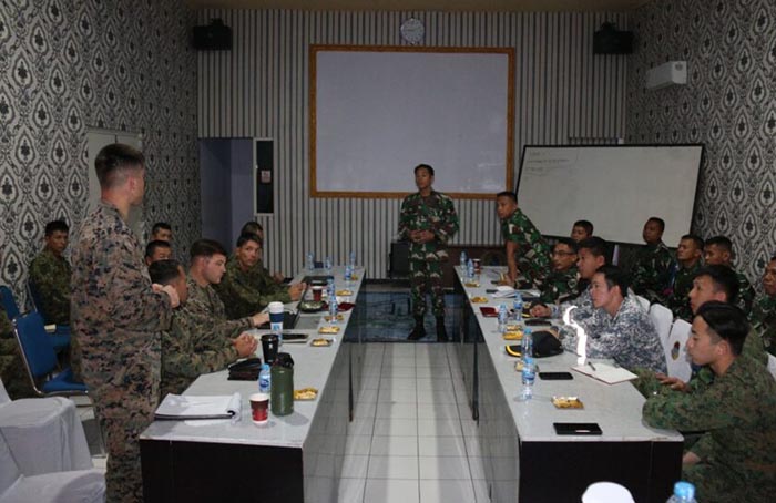 Kegiatan sinkronisasi oleh Marinir TNI AL