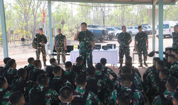 Pangkostrad Letjen TNI Maruli Simanjuntak